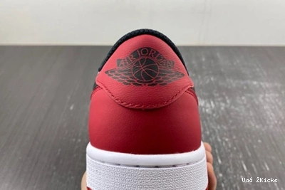 Cozy 9700 OG Low CZ0790- 88 Black Toe  1 Jordan Retro 0725